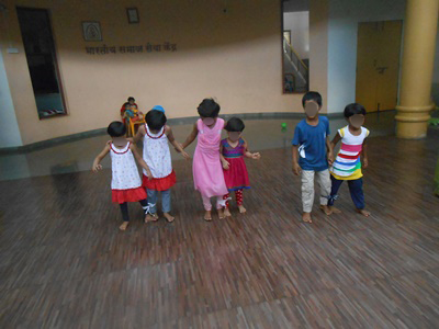 Children playing games in India