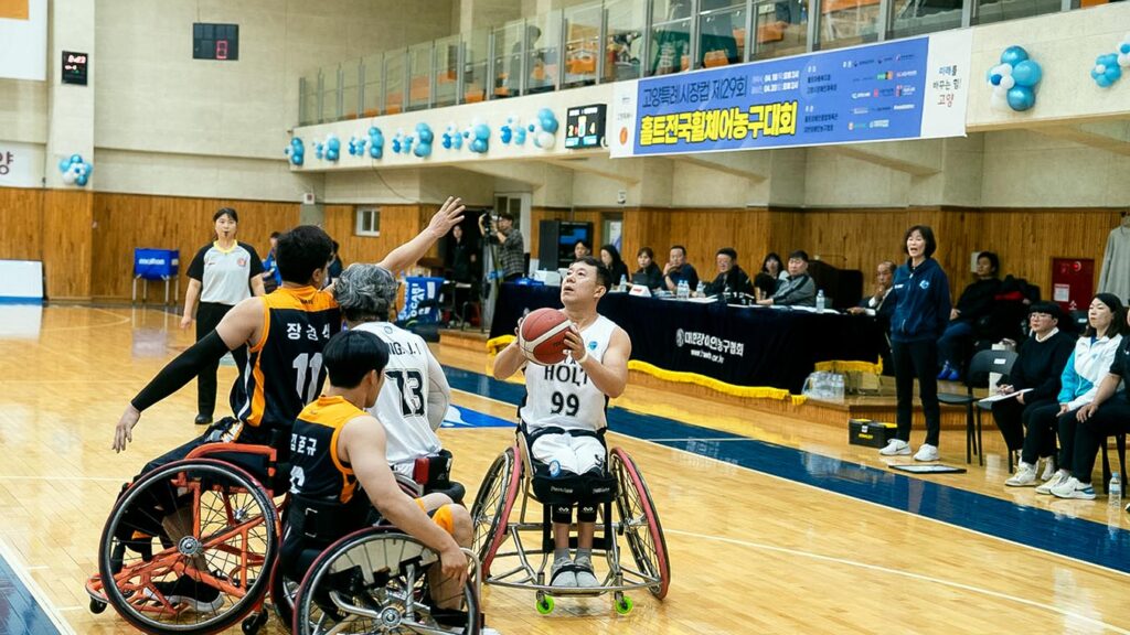Teams play in the Holt-supported National Wheelchair Basketball Competition in Korea