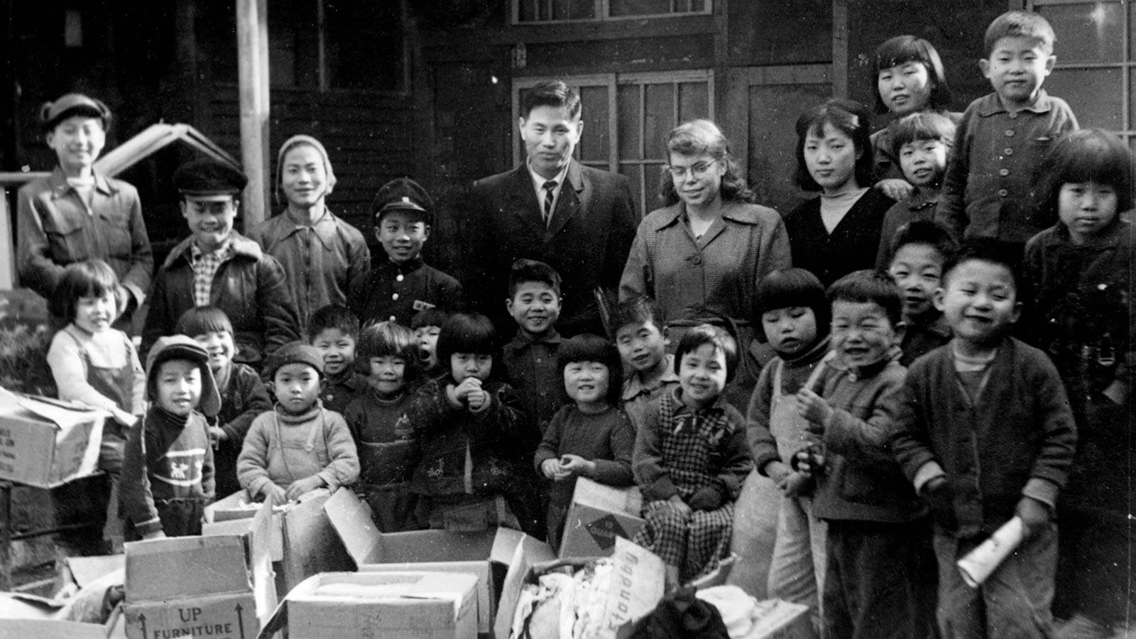 David Kim with orphans in Korea