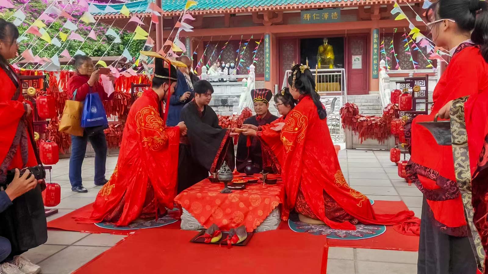A girl completes her internship at a historical Zhou Dynasty site through the support of Holt donors